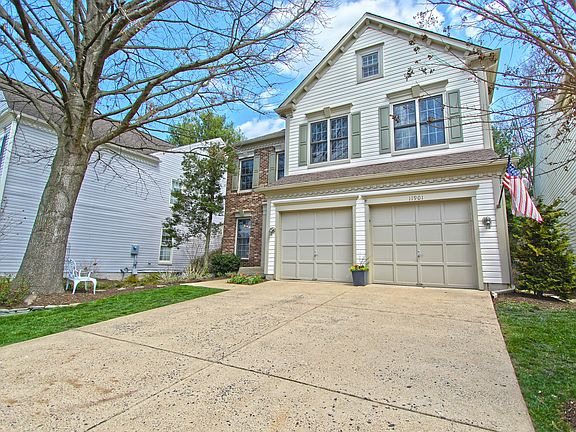 2nd image of 11901 Parkside Dr