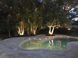 2400 Cardwell Way, Sarasota, FL 34231