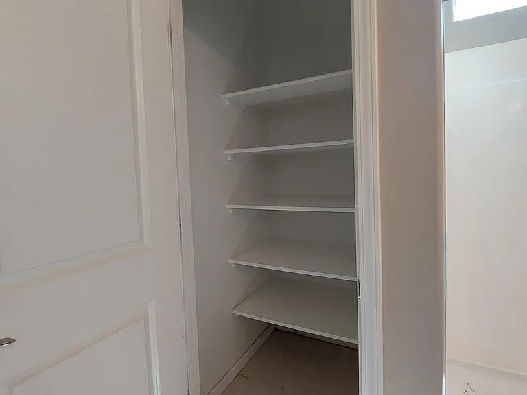 1025 S 200th Ln — Photo 34