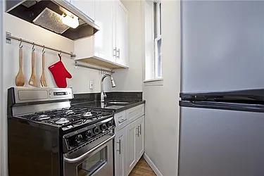 Sold by Space Marketing Shop