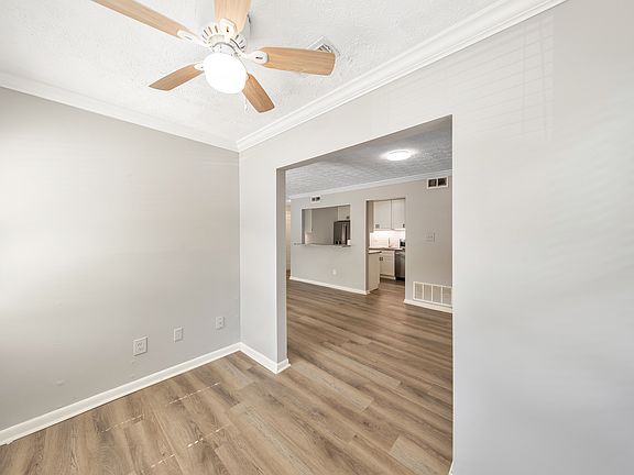 5th image of 5159 Roswell Rd Unit 6-1