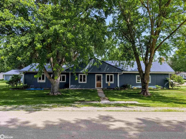 507 2nd Ave N, Dakota City, IA 50529