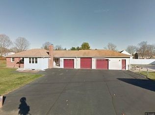 206 Colemore St, Feeding Hills, MA 01030
