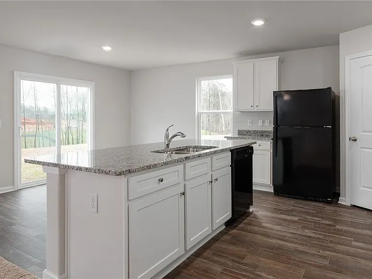 2106 Briar Run Dr — Photo 13