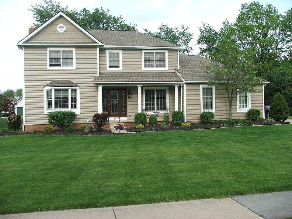 1st image of 16 Prescott Dr