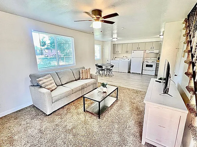 340 N 300 W #1 — Photo 1