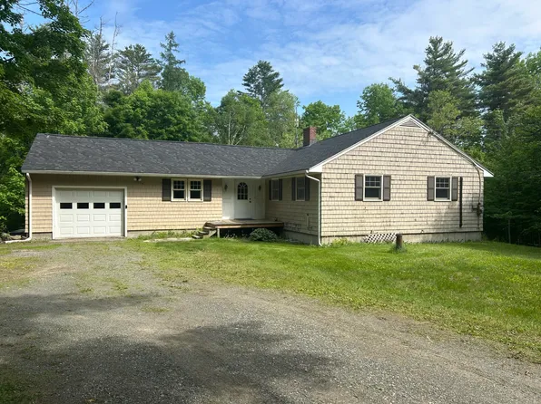544 North Road, Sebec, ME 04481