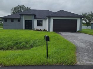 3011 NE Juanita Place Cpe, Coral, FL 33909