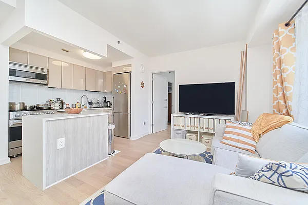 Rented by Living New York | media 5