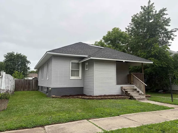1216 N 12th St, Vincennes, IN 47591