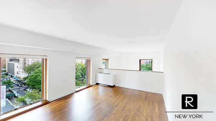 Rented by R New York | media 29