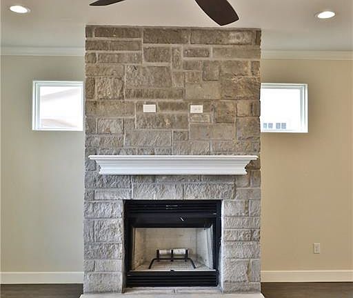 4th image of 1514 Old Settlers Way