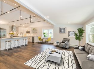 16 River Rd, Oakland, NJ 07436