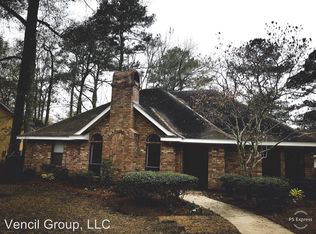 210 Nottoway Dr, Mandeville, LA 70471