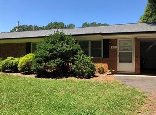 839 Edgecombe Ln, Denver, NC 28037