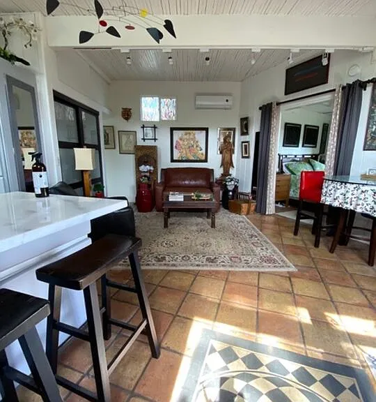 7287 Pacific View Dr — Photo 23