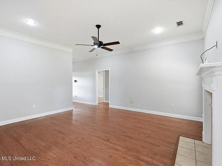 249 Cherry Bark Dr — Photo 35