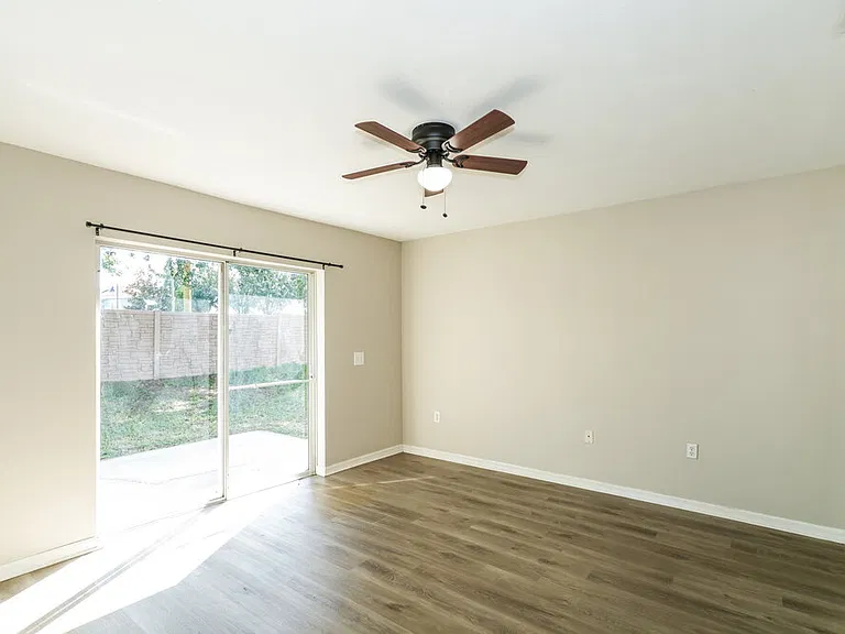 17031 Ongar Ct — Photo 9