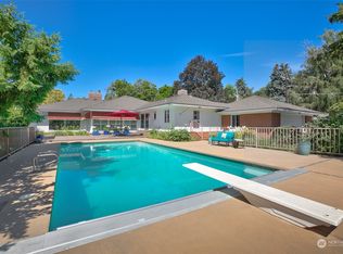 2202 W Chestnut Ave, Yakima, WA 98902