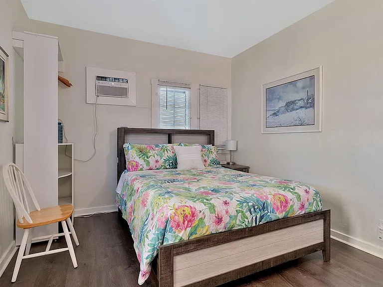 118 S J St — Photo 20