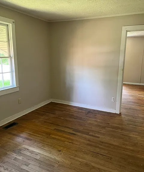 2106 Vinson Hwy SE — Photo 5