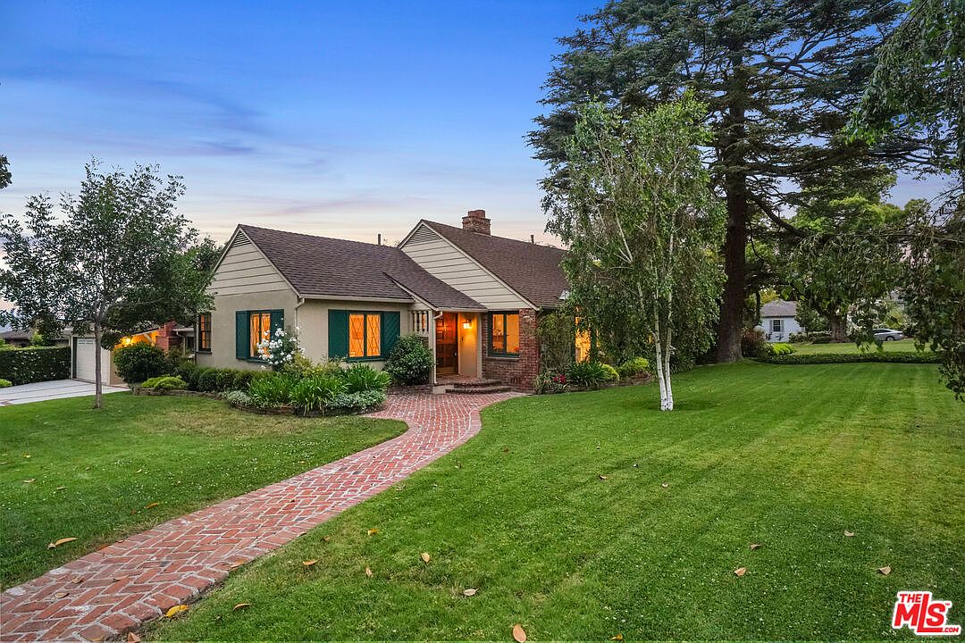 900 W Rd, Glendale, CA 91202 MLS 23273595 Zillow