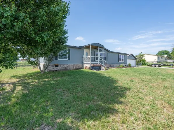 6503 Spring Hill Ln, Krum, TX 76249
