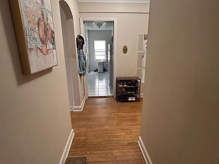 5425-33 W Martin Dr — Photo 22