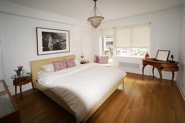 Rented by essential NEW YORK Real Estate | media 19