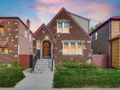 2418 W 83rd St, Chicago, IL, 60652