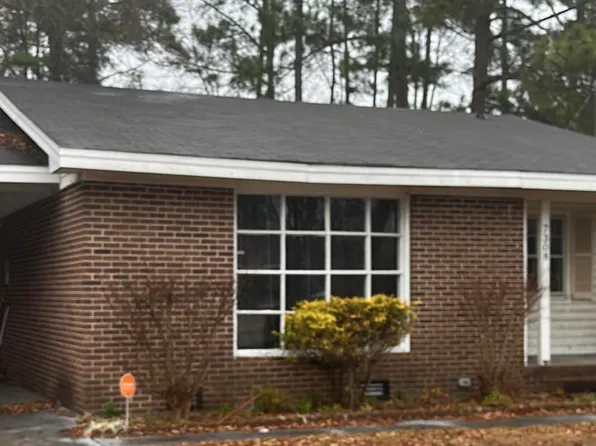 7308 Bertram Dr, Fayetteville, NC 28314