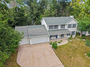 547 Clay St, Wrightstown, WI 54180