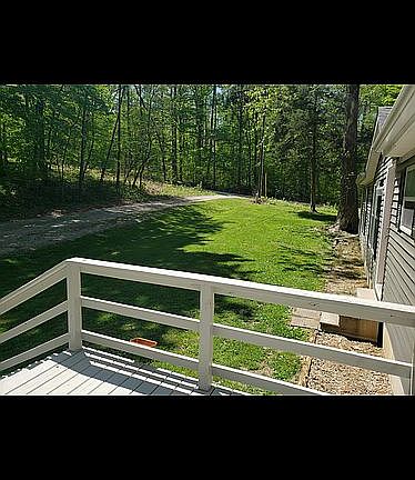 5th image of 105 Crab Apple Rd