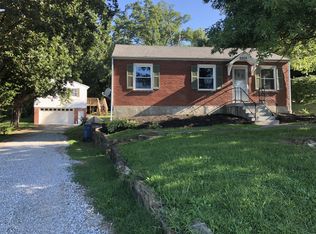 8906 3rd Street Rd, Louisville, KY 40272