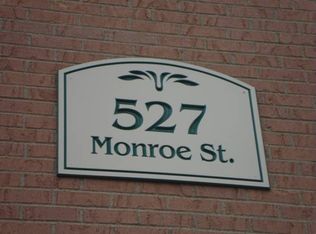 527 Monroe Ave APT 201, Bellevue, PA