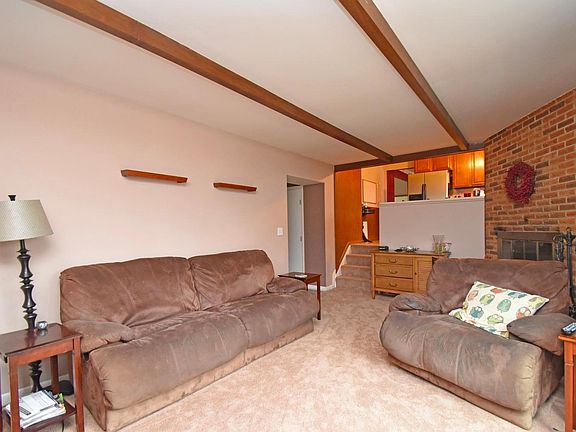 4th image of 3014 Picwood Dr
