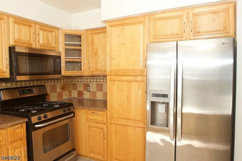 2 bed, 2.0 bath, $2,950 — Photo 2