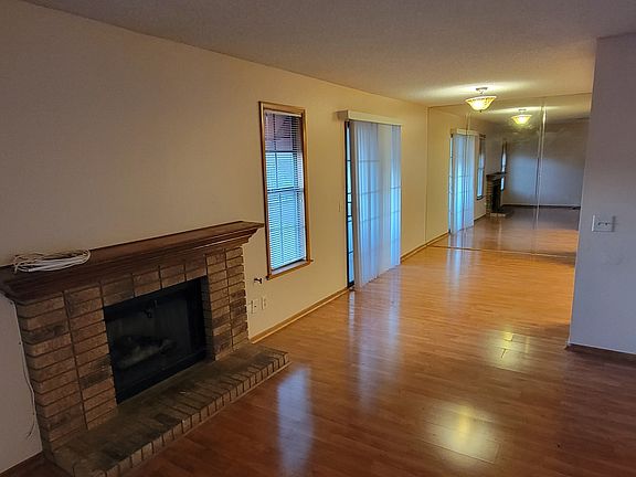 2nd image of 6667 W Tropicana Ave Unit 202