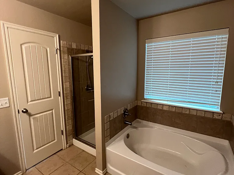 18509 Agua Dr — Photo 13