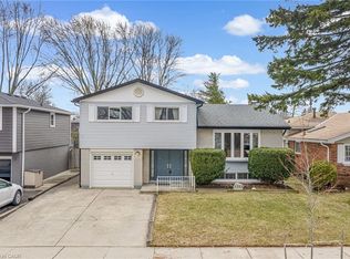 5352 Salem Rd, Burlington, ON L7L 3X3