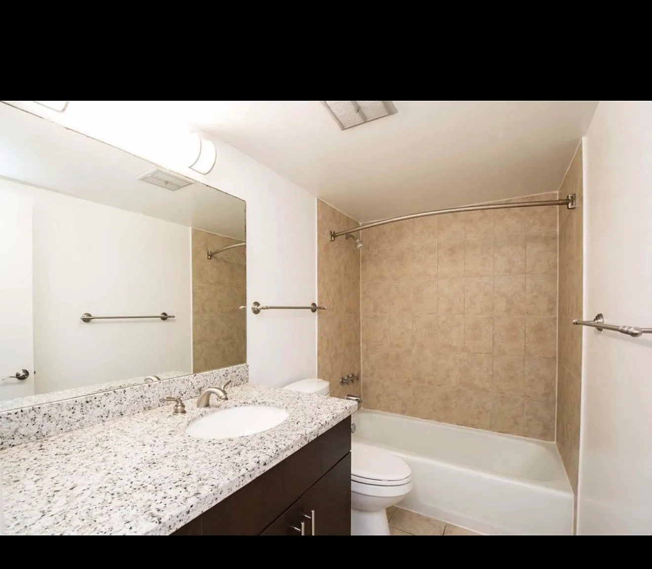 2 bed, 860 sqft, $2,450 — Photo 1