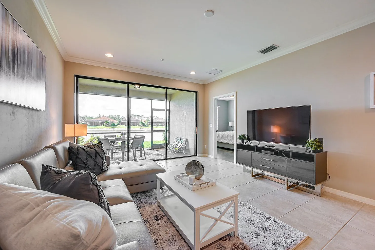 2 bed, 2.0 bath, 1625 sqft, $5,225 — Photo 1
