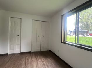 1000 S Crawford Rd #19, Vermillion, SD 57069