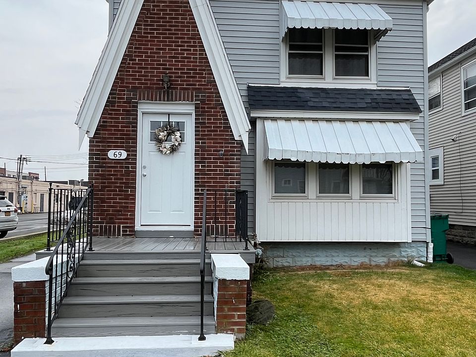 1st image of 69 Hobmoor Ave