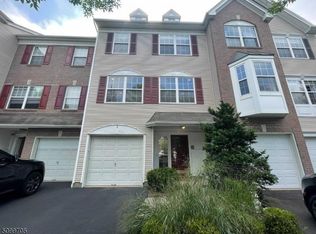 2 Minuteman Ct, Basking Ridge, NJ 07920