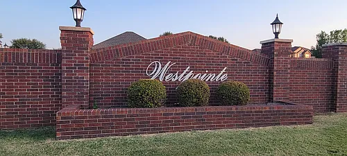 713 Regiment Way Photo 1