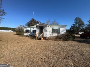 974 Peanut Rd, Rentz, GA 31075