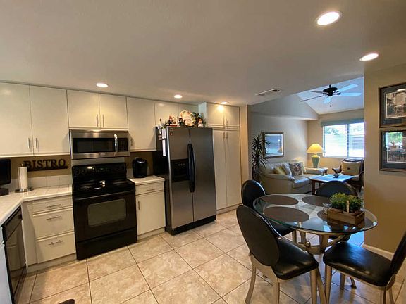 4th image of 76300 Poppy Ln