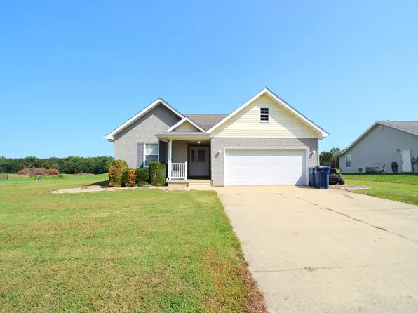 4304 Woodglen Ln, Mount Vernon, IL 62864