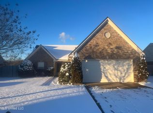 2418 Easley Ln, Horn Lake, MS 38637